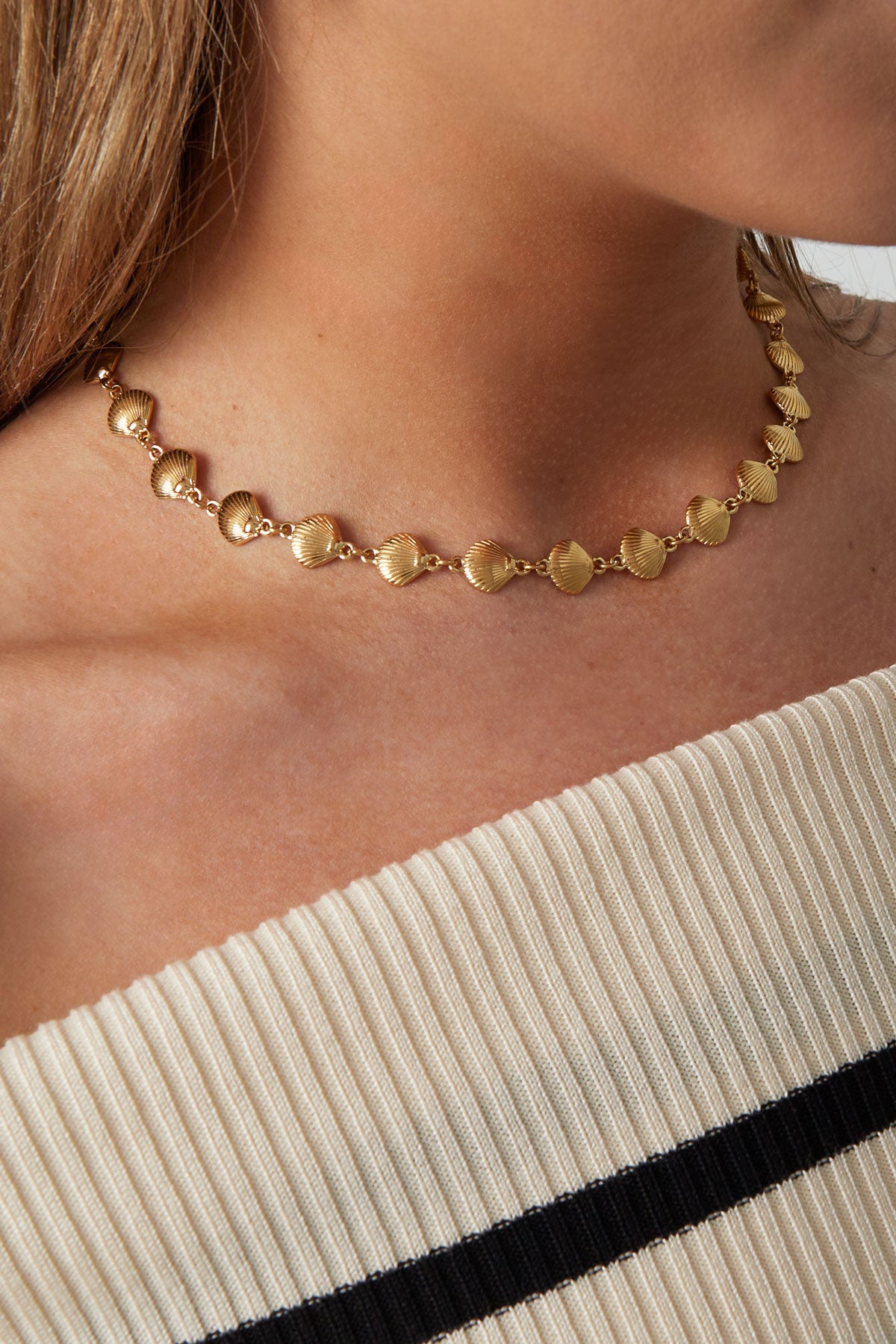 necklace shell trio